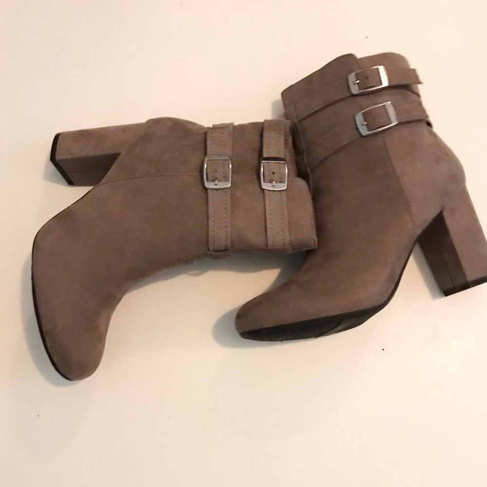 Christian Siriano  taupe ankle boot. Brand new.